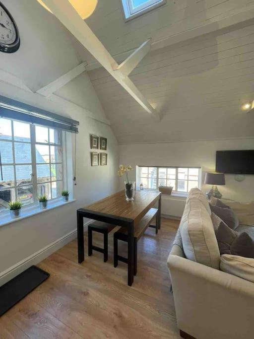 شقة The Coach House Alderbury المظهر الخارجي الصورة