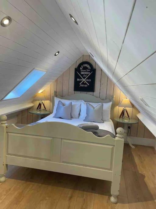 شقة The Coach House Alderbury المظهر الخارجي الصورة